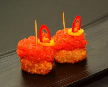 Oshi Salmon 3 pieces