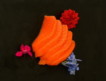 Salmon Sashimi 5 pieces